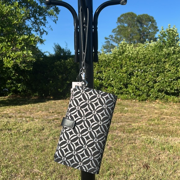 New Michael Kors large double zip wristlet - Picture 2 of 16